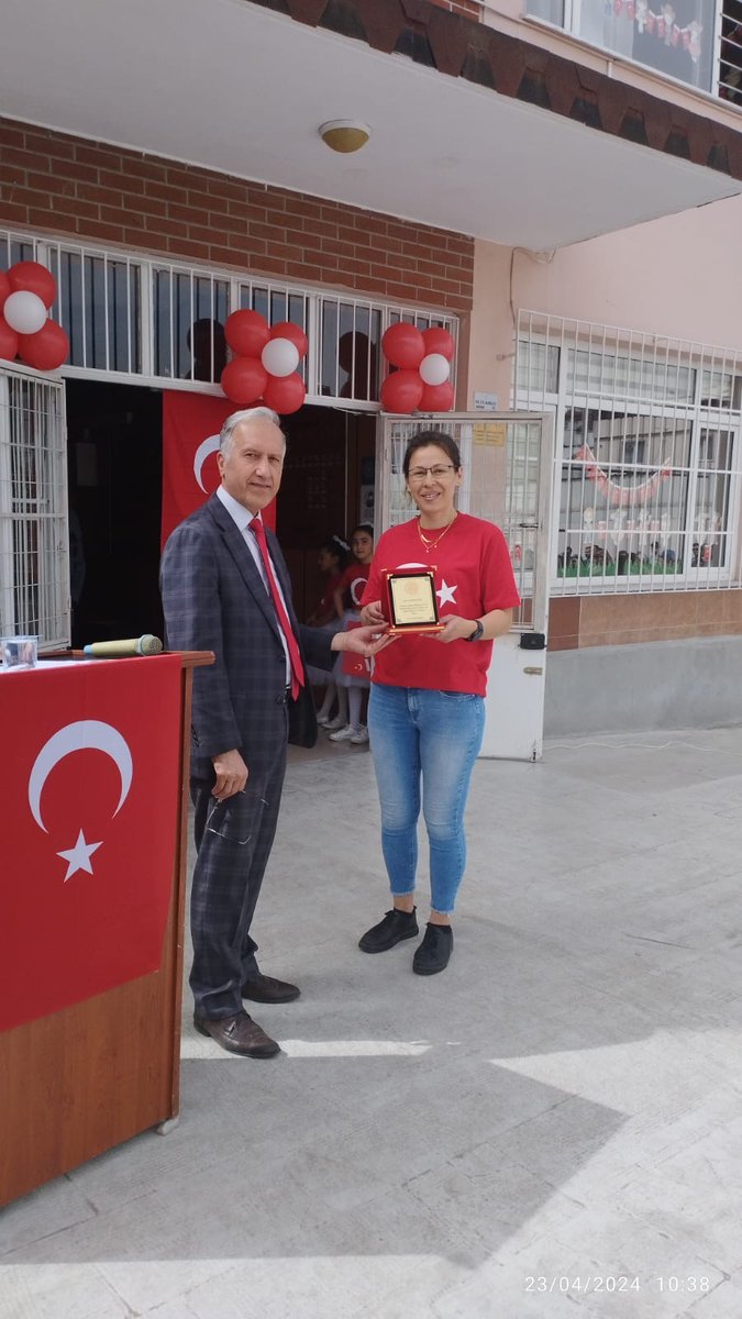 GunerRubac's tweet photo. Okulumuz 23 Nisan töreninden kareler.
@Osmangazi_MEM

@TC_Osmangazi

@bursailmem16 https://t.co/JdkP2WfAIa