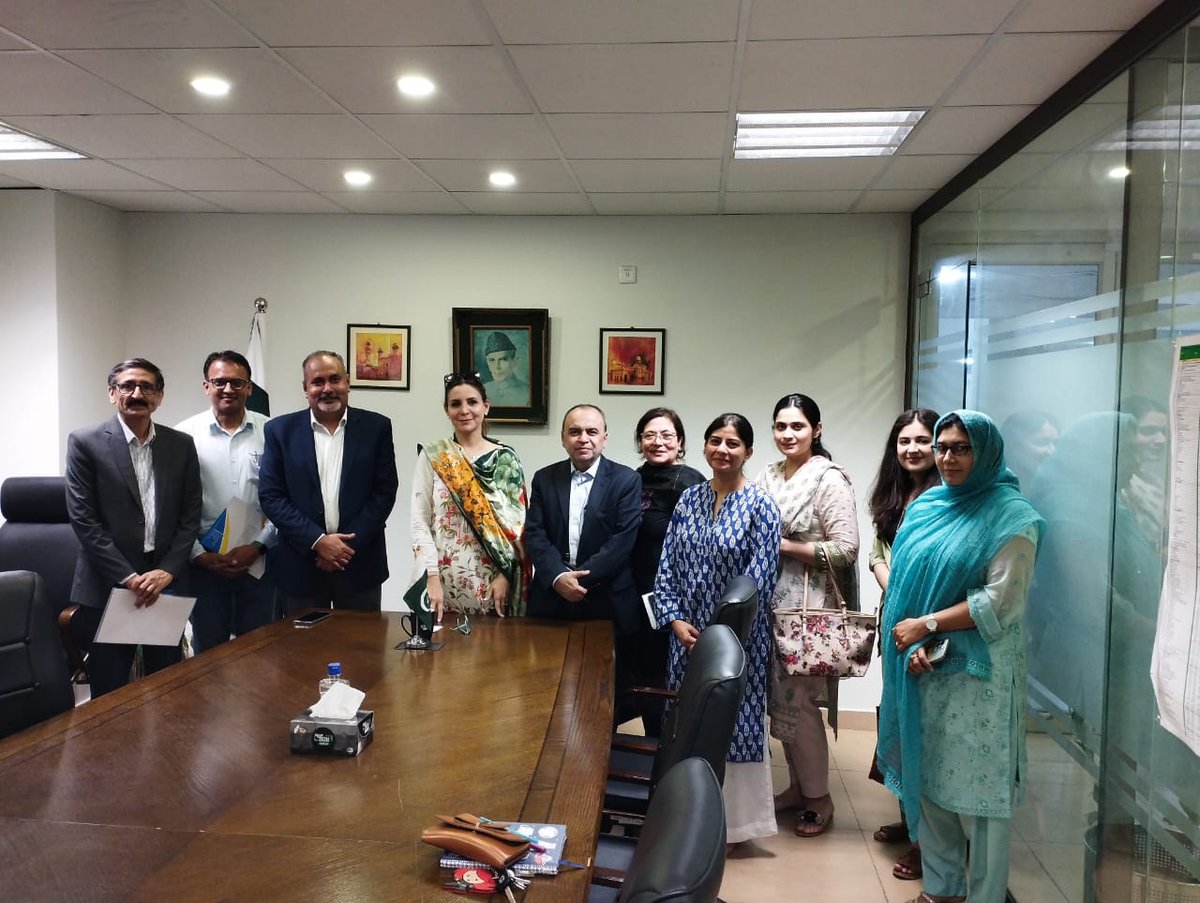 The TFA Coalition in Pakistan convened with Dr. Mehreen Mujtaba, Director Nutrition at MoNHSR&C,to accelerate discussions on iTFA regulation in the country.
#TRANSFORMPakistan #Transfatsfreepakistan
