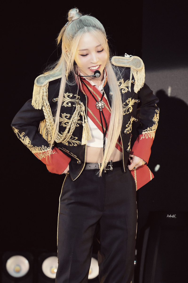 Linkuffe tweet media