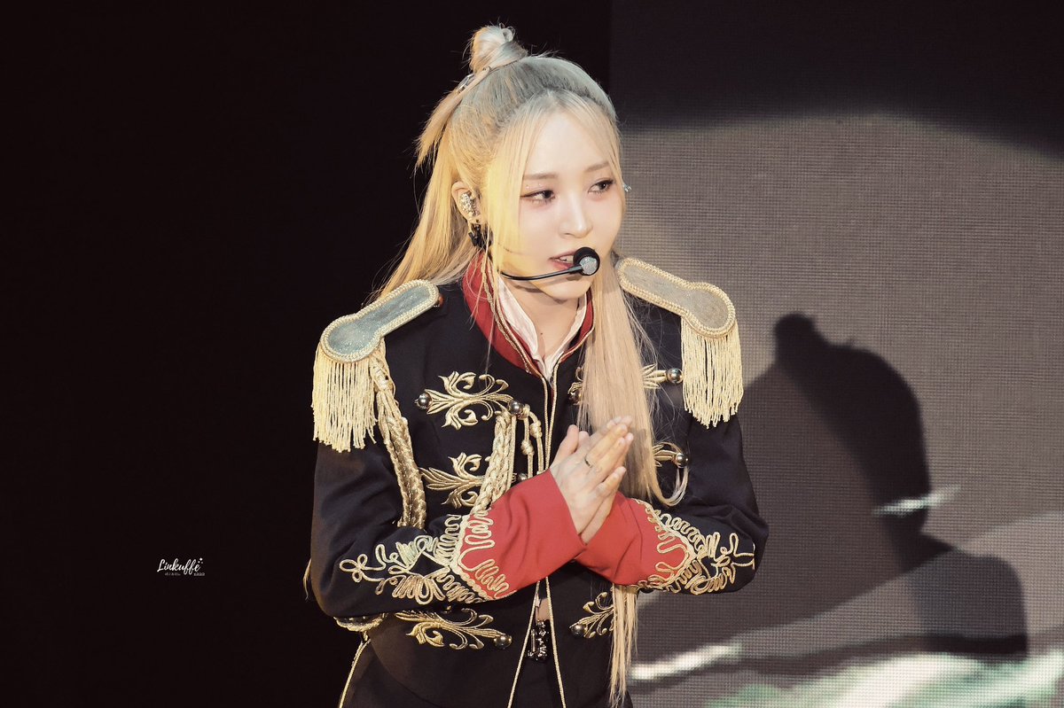 Linkuffe tweet media