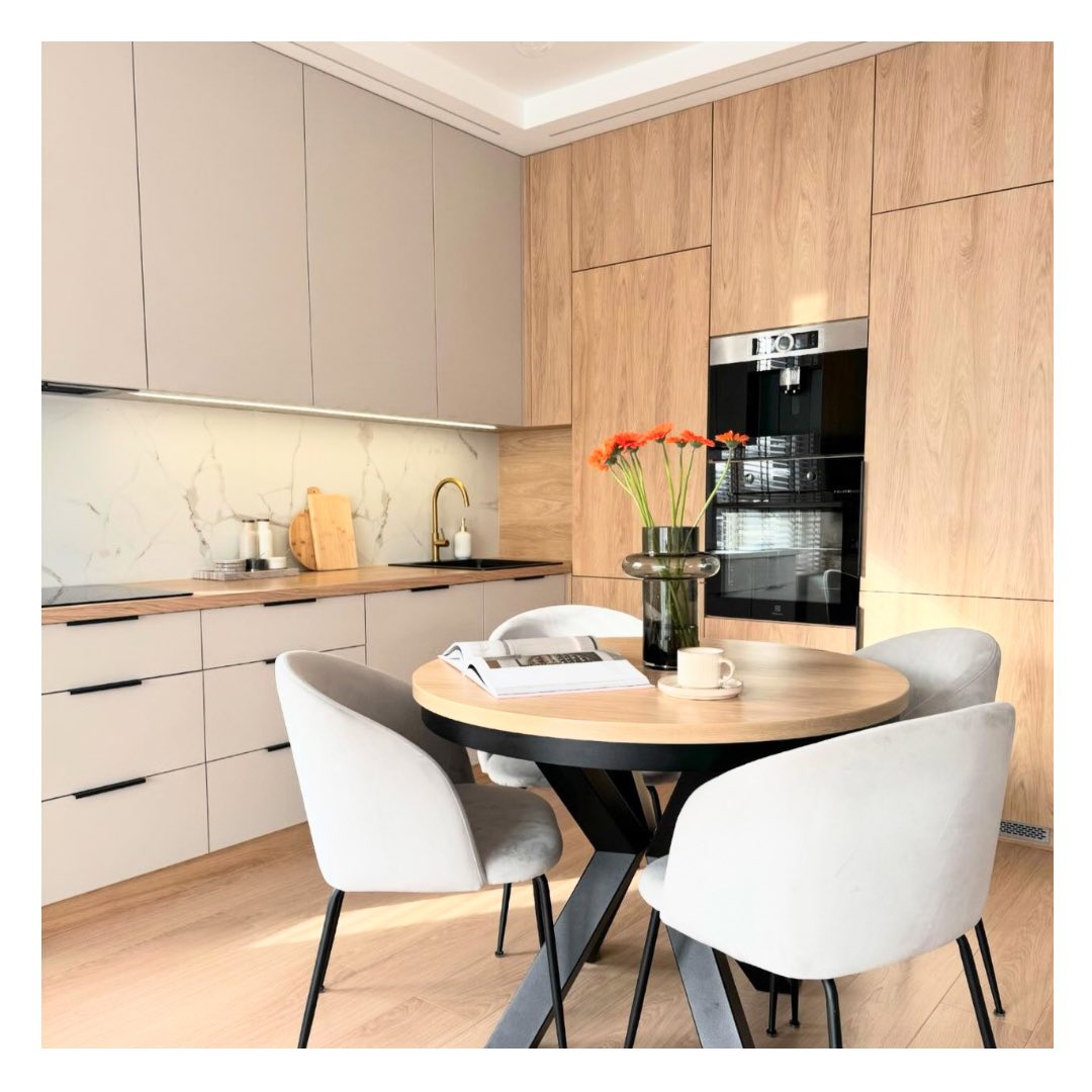 iasadesign's tweet photo. ✔️Cocinas a medida en Madrid ✔️

• La cocina es una de las estancias de la casa donde pasamos un mayor tiempo y además necesitamos que sea lo más funcional y práctica posible. 

- Si quieres conseguir una cocina impresionante en tu hogar, no dudes en contactar con nosotros. https://t.co/hs1LhAbLOl