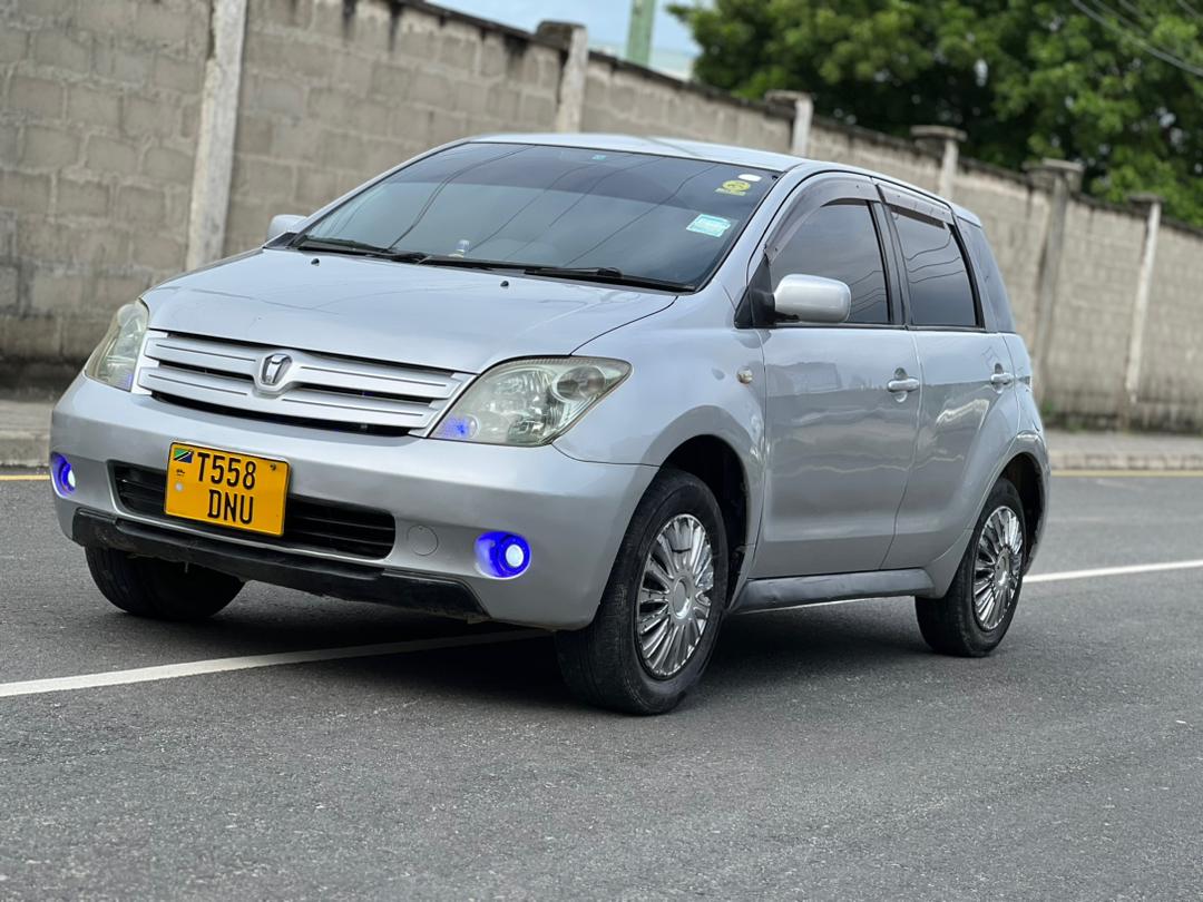 Toyota ist Cc1290 Mwaka 2005 Android radio Price 10.8m 0625004475