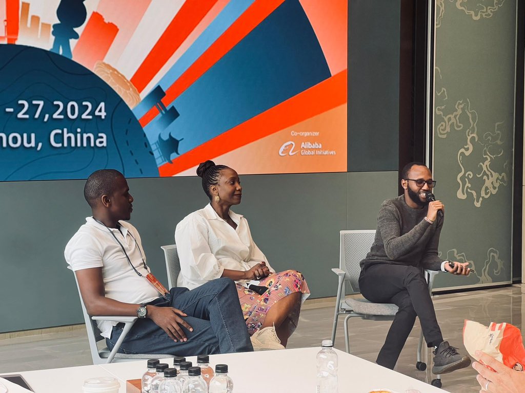 Tesh Mbaabu ™ tweet media