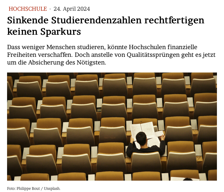 Sinkende Studierendenzahlen rechtfertigen keinen Sparkurs Dass weniger Menschen studieren, könnte Hochschulen finanzielle Freiheiten verschaffen. Doch anstelle von Qualitätssprüngen geht es um die Absicherung des Nötigsten. Im @Tagesspiegel und im Blog: jmwiarda.de/2024/04/24/sin…