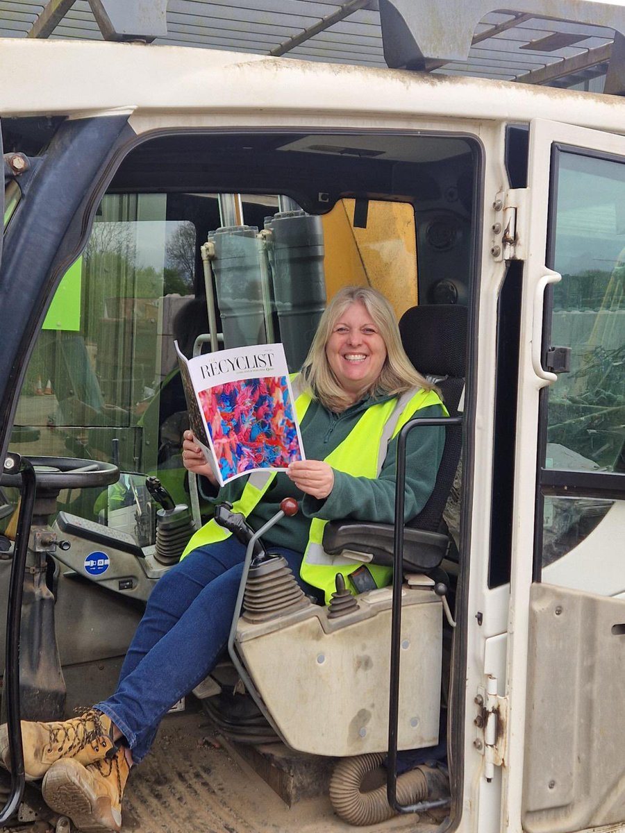 S_Burrage's tweet photo. Sneaked into the cab of the grab to read my beautiful copy of #TheRecyclist in peace! Where do you read yours?  
Nominating @Sudhira34635666  &amp; @Aliciagfranco 
to share a photo with your copy, use the hashtags below and tag two friends! 
#Wheredoyoureadyours #TheRecyclist https://t.co/VKUmg4ymMs