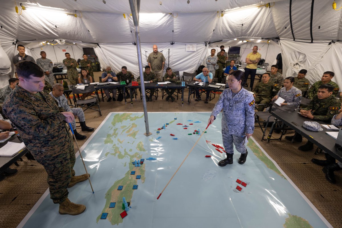 #Balikatan photo of the day: Information Warfighter Exercise, a matrix-style wargame, advances the combined information-related capabilities of the U.S. and Philippine forces. #FriendsPartnersAllies