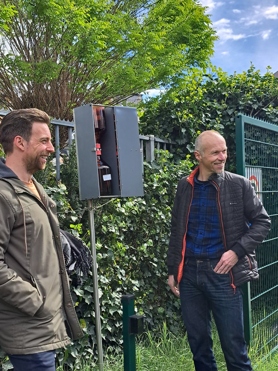 VMMbe's tweet photo. Samen naar een schone, lokale #luchtkwaliteit. 🙌 ☁️ De #lifecitytraq partners kwamen bijeen om de vooruitgang in het project te bespreken en de toekomst van het project verder vorm te geven. Lees meer over de samenwerking en bekijk de foto’s > https://t.co/ewnLb8HFzW https://t.co/bea78FHa1d