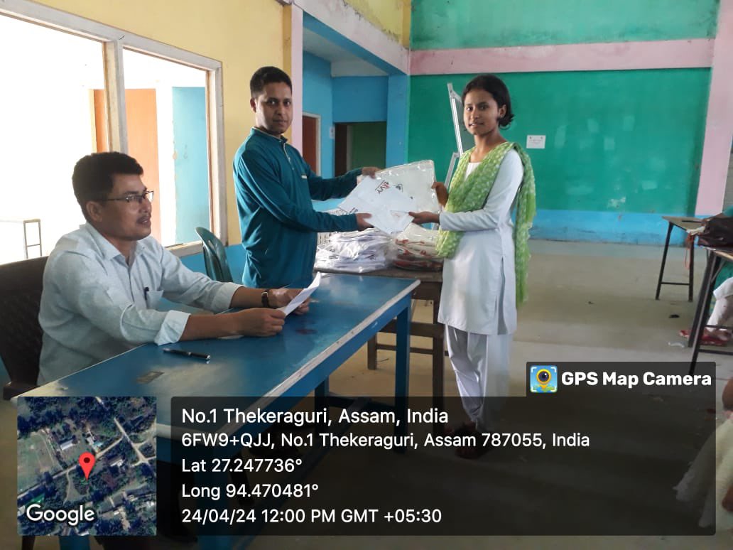 PMKVY 4.0 induction kit distribution at NEHHDC training centre Lakhimpur,Assam @PMKVY_INDIA @NSDCINDIA @MSDESkillIndia