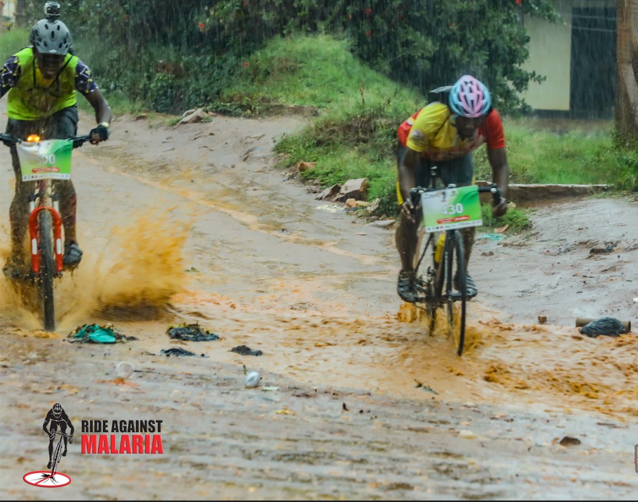 Rain or shine, we're ready to ride! Just 3 days left until the #RideAgainstMalaria kicks off at Kitante Primary School on April 28th. Don't let the weather dampen your spirits—we're in this together! @RcKisaasiKyanja | @FunCyclingUg | @MalariaFreeUG30 #NBSportUpdates