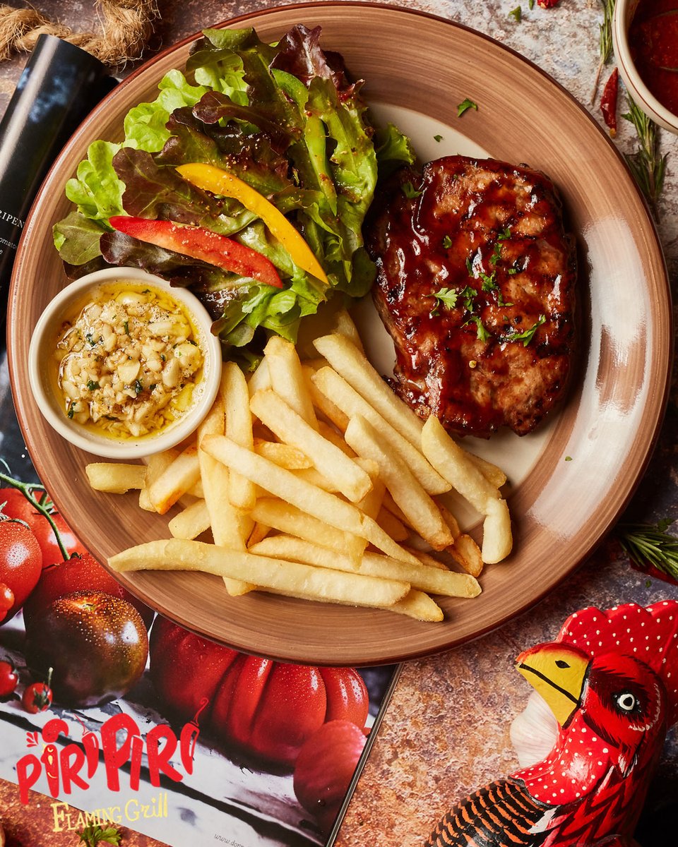 Indulge in the sizzle of our grills at #PiriPiriFlamingGrills! From juicy steaks to zesty chicken, every bite is a flavor explosion! 🔥🍖 #GrillMasters #SizzlingDelights