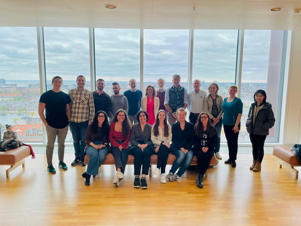 On Monday we had our midterm meeting for @Serotonin_h2020 in Copenhagen! It was great to catch up on ESR's projects in the poster session. Plus, we had pleasure to hear about translational research in psychedelic research and attend a workshop on reproducibility in research🧠