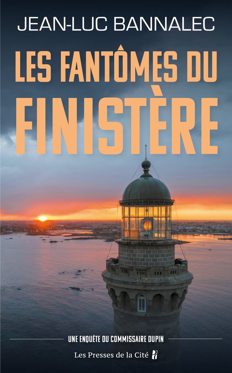 Retrouvez l'interview de Jean-Luc Bannalec dans @LeTelegramme ! 'Un des meilleurs ambassadeurs de la Bretagne' « Les Fantômes du Finistère » est disponible en librairie 📚