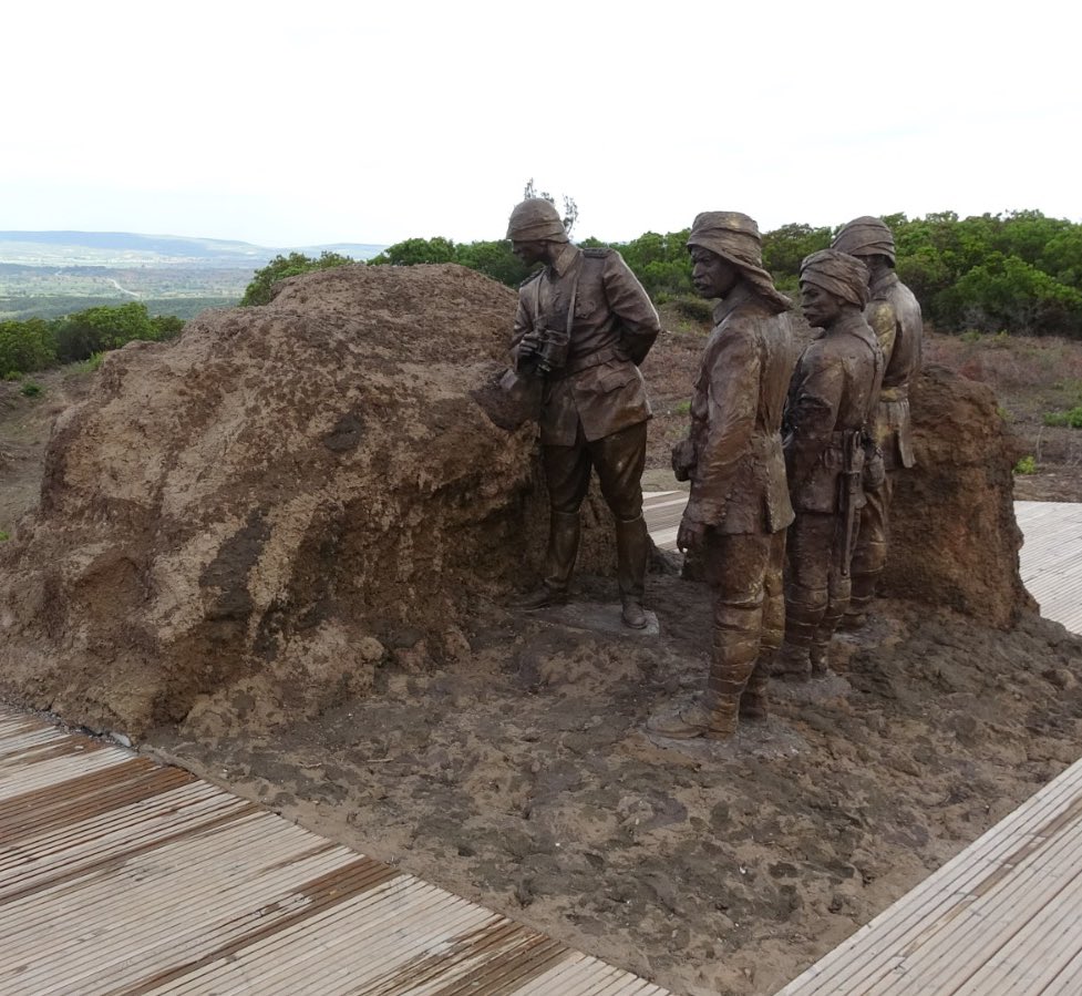 Atatürk’ün 109 yıl önce Çanakkale Cephesinde çekilen fotoğrafının bulunduğu yere anıtı yapıldı.