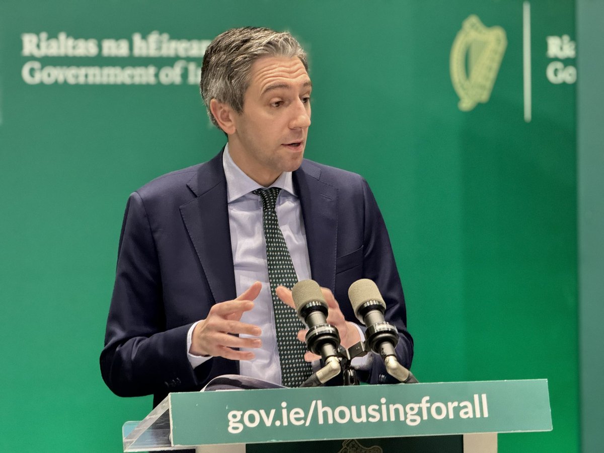 Simon Harris TD tweet media