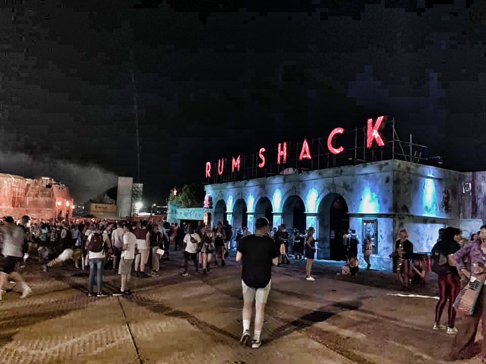 The Rum Shack, Glastonbury 

#glastonbury2024 #glasto2024 #glastonbury #glastonburyfestival #glasto #glastofest #glastophoto #festivals #music #glastonburytickets #glastonburyinfo #festival #glastonburycountdown