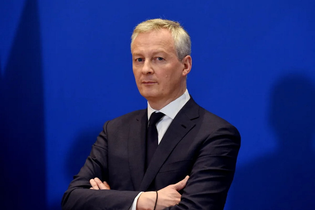 Bruno Le Maire : 'Si on supprime les salaires, cela simplifie les bulletins de paie.'