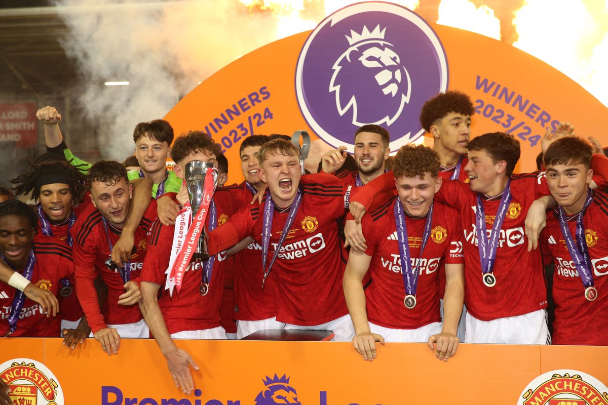 🏆 U18 Premier League Cup Champions. Congratulations, #MUAcademy 👏