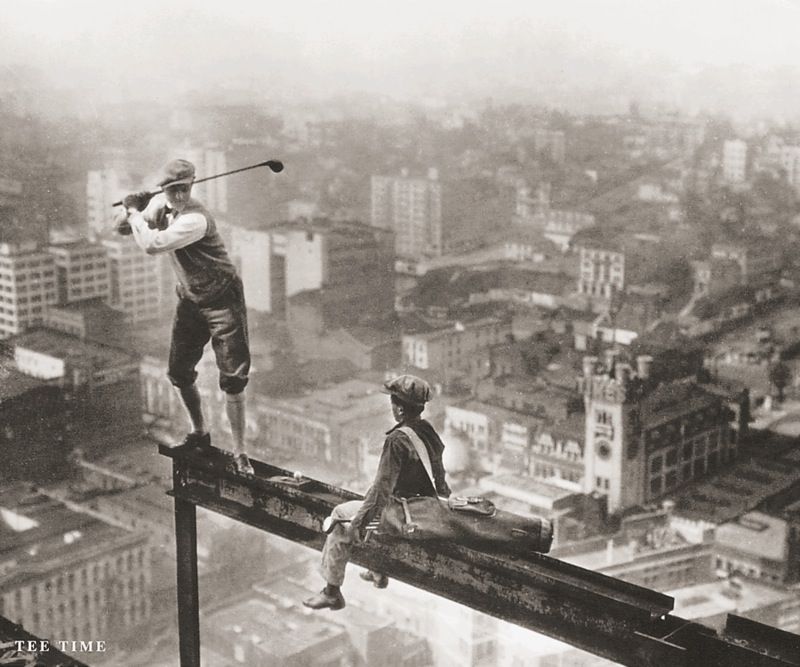 Historic #Workingatheight - Playing golf on a skyscraper in New York City, 1932  #Healthandsafety #Construction