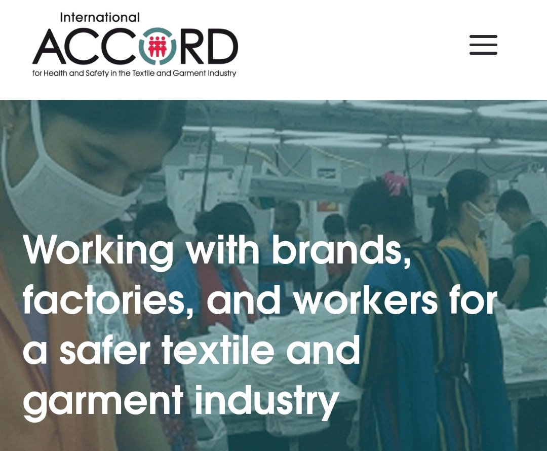 ¿Por qué es fundamental que las marcas de #moda firmen el #AcuerdoInternacional‽ ✅ es el único acuerdo vinculante existente para proteger a las trabajadoras de la confección. ✅Informa a trabajadoras y #sindicatos sobre sus derechos a un lugar de trabajo seguro. 🧵