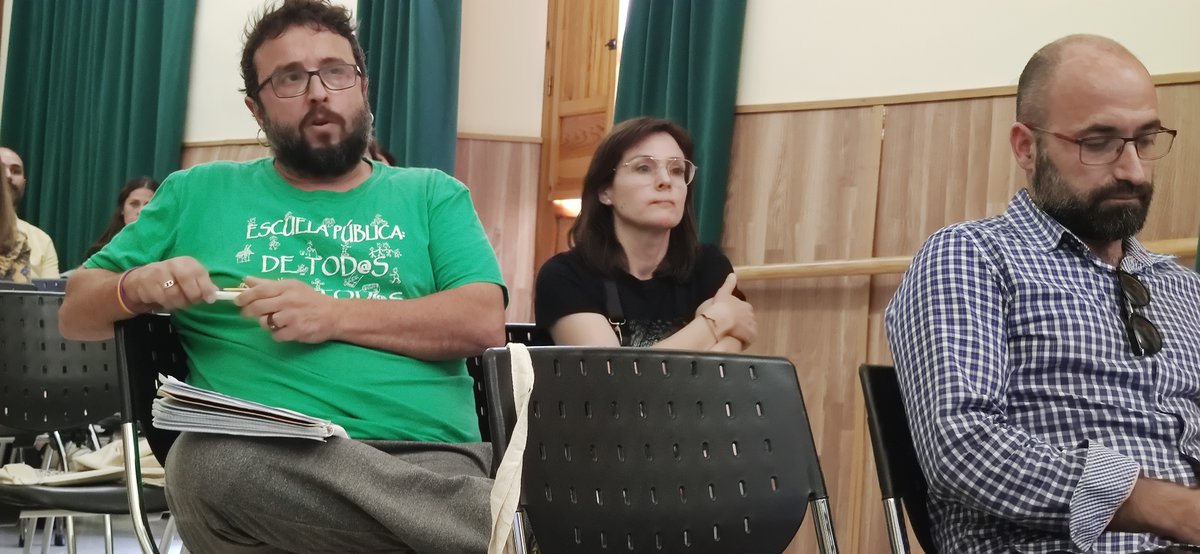 EscuelaParticip's tweet photo. Sesión convocada por la Delegación de Educación e Infancia del @ayuncordoba_es con la colaboración de @participacor para compartir un proceso de trabajo con AMPAs, asociaciones con infancia y otras entidades, destinado a fomentar y encauzar la participación de la infancia. https://t.co/2pFjMlnfDO