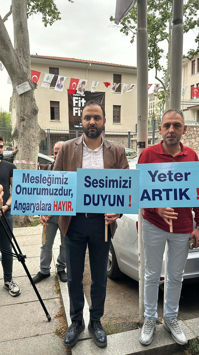 Yoğunluğumuzu protesto etmeye bile vaktimiz olmayacak kadar yoğunuz