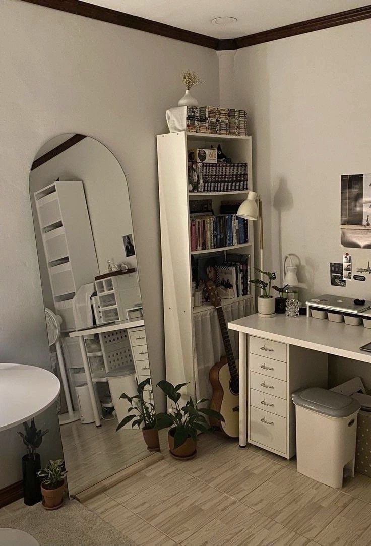 yanaazmill's tweet photo. If korang cari barang decor untuk bilik/rumah, here's a few item yang I jumpa within the price range RM35-RM20 https://t.co/T0GvtRmNFw