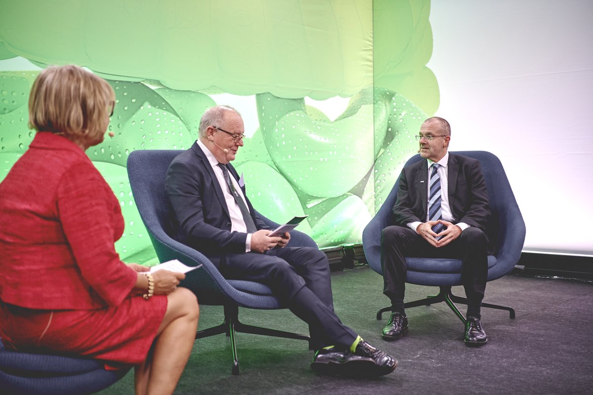 “It may not be widely known, but digestive diseases and cancers exact a significant health and economic toll on societies.” Hear more from @hans_kluge @WHO_Europe during #UEGWeek2023 on EU health priorities ahead of the #EUElections 👉 bit.ly/49Ny1v6 #EUNewsline 💬 🇪🇺