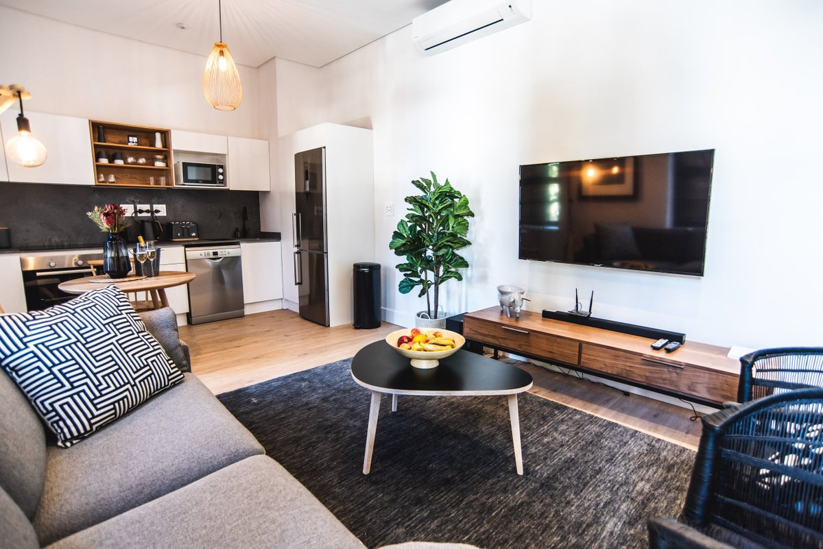 QuorumProperty's tweet photo. One last apartment is available for sale in a development of four luxurious units on Loader Street, De Waterkant. These historic units have been renovated and the remaining unit has a back garden with a hot tub. If you're interested, contact us on 081 864 4206 (WhatsApp). https://t.co/i0WTwVRheE