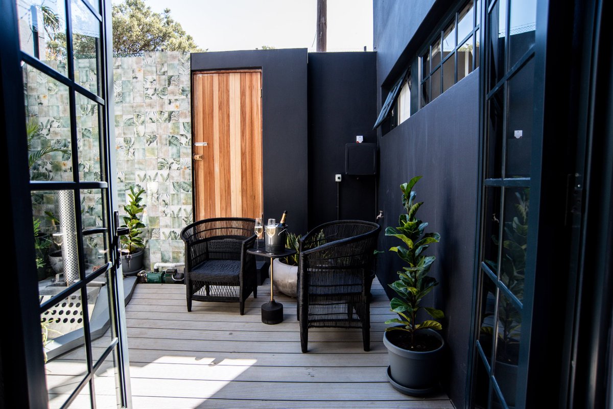 QuorumProperty's tweet photo. One last apartment is available for sale in a development of four luxurious units on Loader Street, De Waterkant. These historic units have been renovated and the remaining unit has a back garden with a hot tub. If you're interested, contact us on 081 864 4206 (WhatsApp). https://t.co/i0WTwVRheE