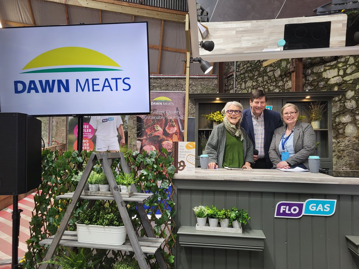 We were proud to sponsor @WdFoodFestival held last weekend, from the 19th to 21st of April 🎊 The festival is one of Ireland's largest and longest running community food festivals, showcasing the flavours and characters local to the food region.