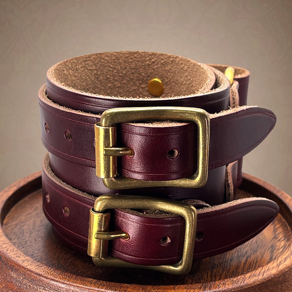 Steampunk_SA's tweet photo. ホーウィン社のクロムエクセルを使用したダブルバックルのスペシャルモデルが新しく登場しました。 1940年代をイメージしたローラーバックル&amp;Dカンでクラシカルな仕上がりになりました。

https://t.co/toPzK4Be6I https://t.co/tNscBfzmDz