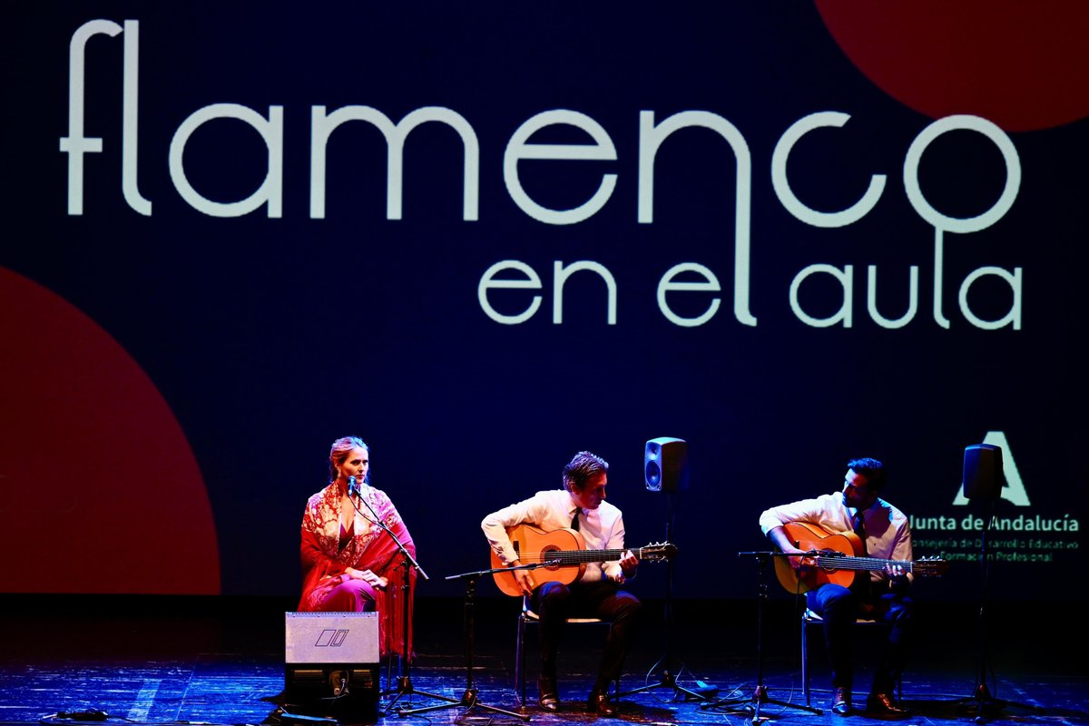 ¿Trabajas el #FlamencoenelAula? 🔛 Aún puedes participar en los X Premios Flamenco en el Aula a la elaboración de materiales y al reconocimiento de experiencias docentes, correspondientes al curso 23/24 🔝 🗓️ Hasta el 31 de mayo. 👉 lajunta.es/4mscn #EducaciónyFlamenco