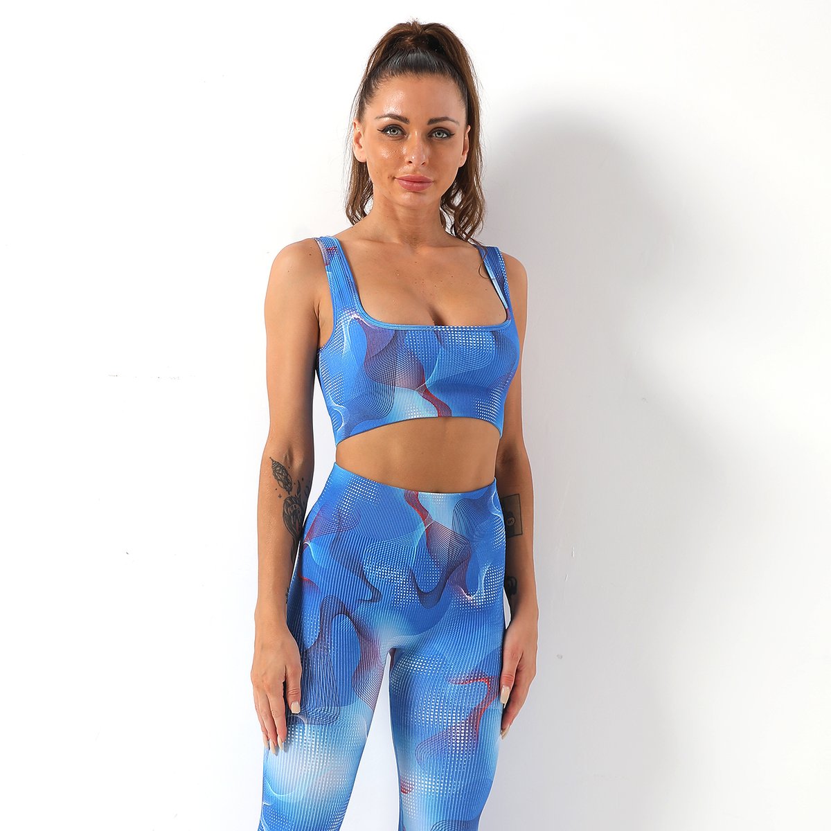 Yiwusureandy's tweet image. Are you looking for a stylish and comfortable workout set for your yoga practice? Look no further! Our seamless printed yoga set is here to elevate your workout experience. 💪#Yoga #WorkoutSet #Seamless #Printed #Wholesale #YogaLovers #FitnessFashion #StockUpNow 🌺🙏🌟
