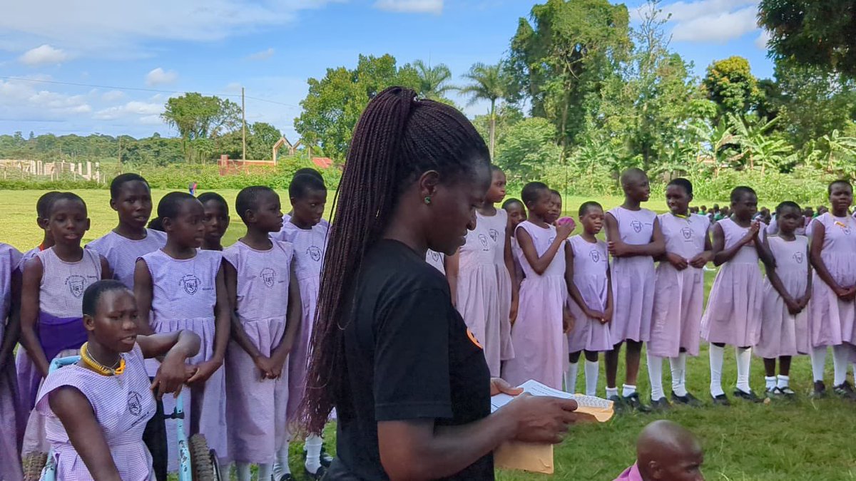 Our School Mentorship extends to Eastern Uganda 🇺🇬.
The #EngenderGirlsUg visited @Buckley High School
to impart the girls with career guidance and soft skills to support them in shaping and influencing life choices.