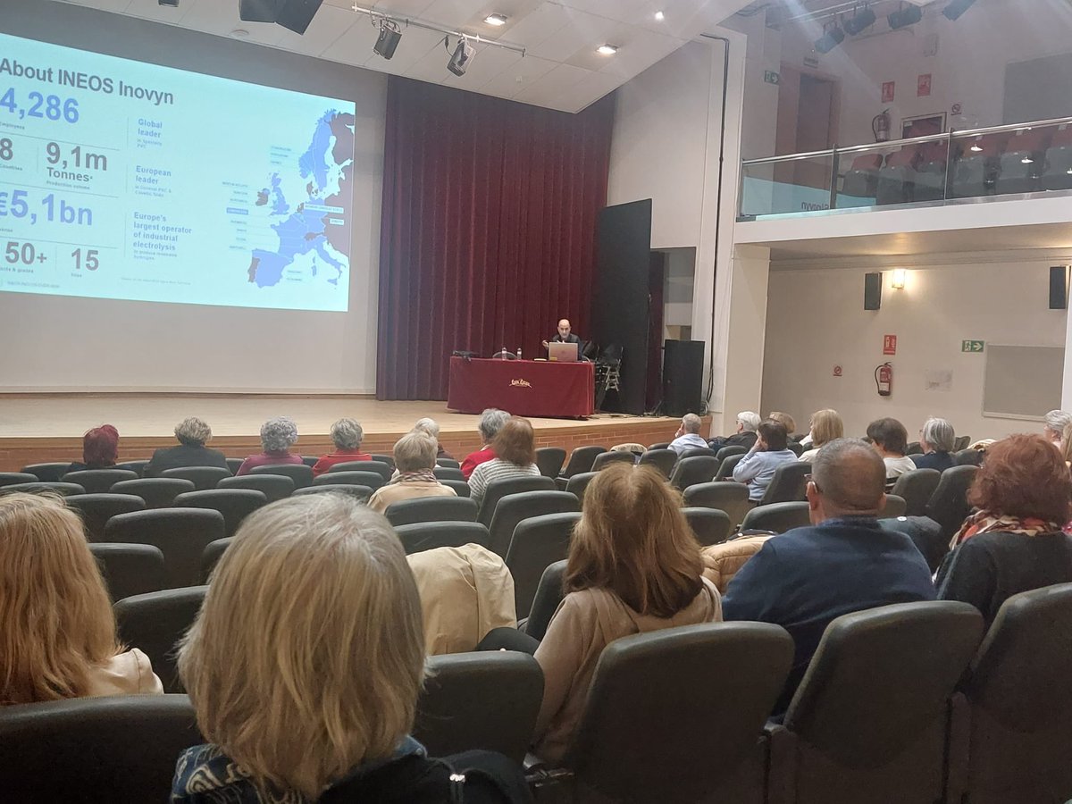 INOVYN_ES's tweet photo. Éxito de la conferencia sobre #ineosinovyn Martorell en el marco de la Universitat de l’Experiencia dirigida a la gent gran de este municipio https://t.co/v0NaPUrzgJ