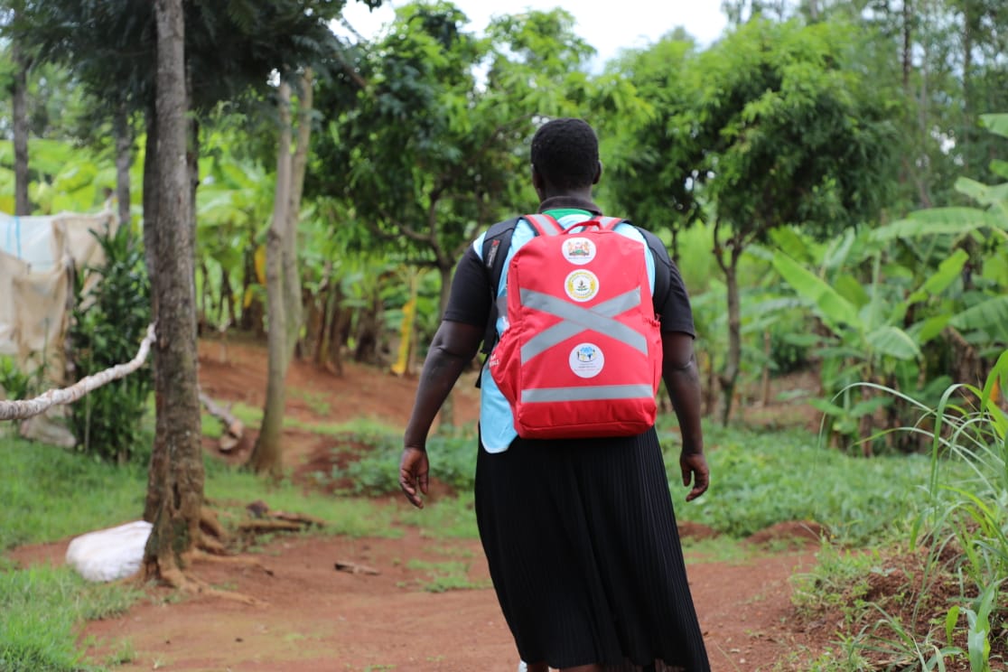 Did you know that CHPs play a crucial role in promoting immunization? 
They work tirelessly to educate and empower communities, ensuring every child has access to life-saving vaccines. Join us in honoring these unsung heroes! #WorldImmunizationWeek #HumanlyPossible