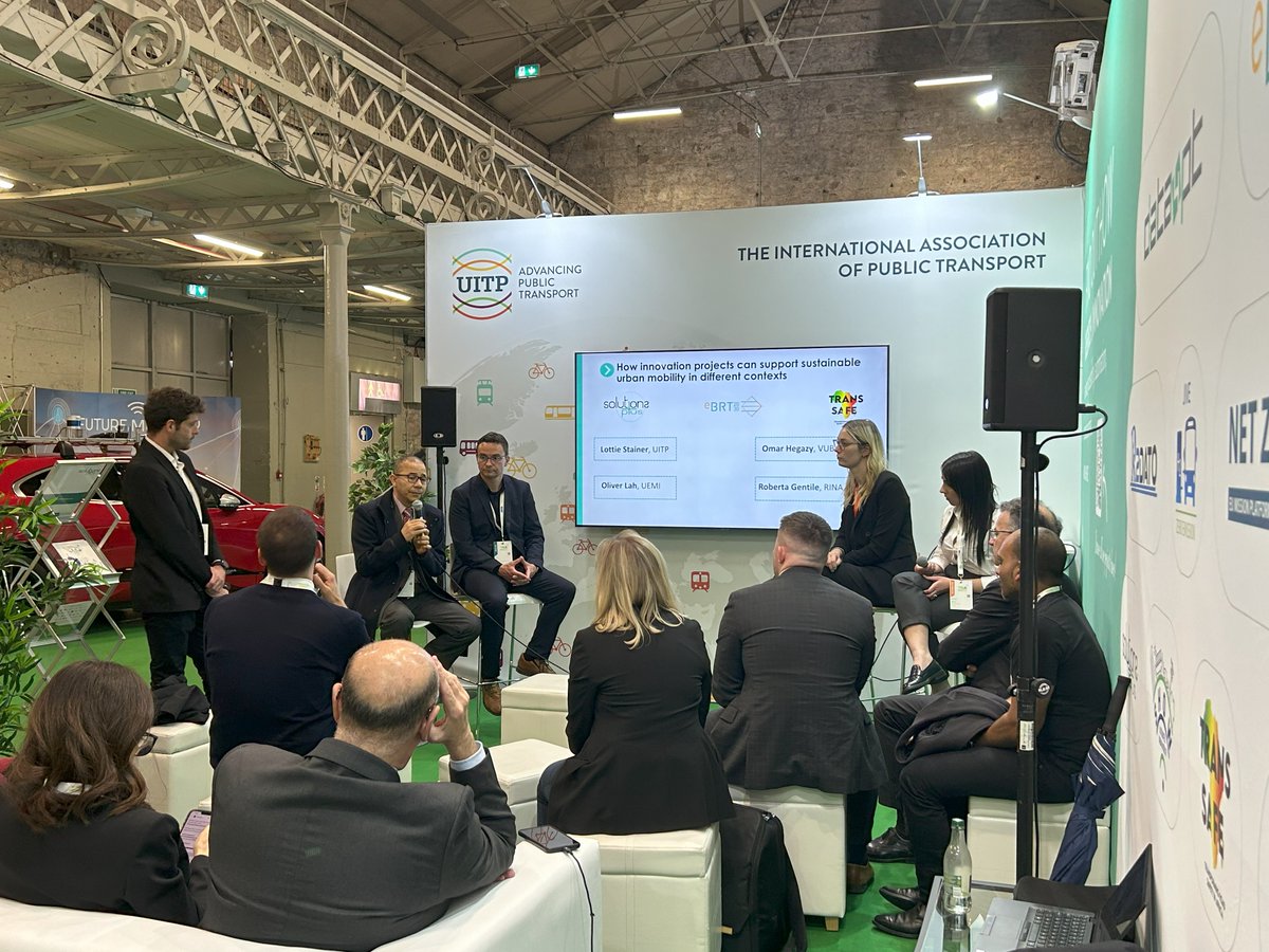 🌎Last week #eBRT2030 attended #TRA2024 where we hosted a session with @TransSafeAfrica & #SolutionsPlus to explore how innovation projects can support sustainable urban mobility in different contexts, particularly beyond the EU.

Read more: ebrt2030.eu/highlighting-t…