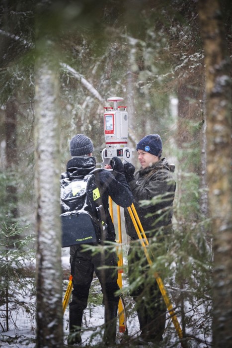 Our research team is on the move! Lauri Liikonen and Aapo Erkkilä kicked off the collection of terrestrial laser scanning data from Evo. The data is a crucial part of our efforts in developing innovative forest measurement and monitoring methods. @fgi_nls