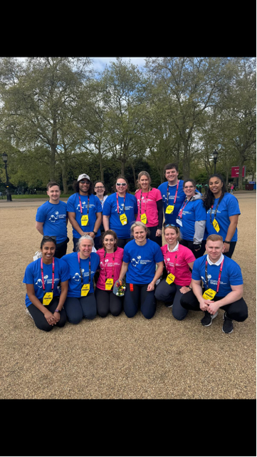 Our London Marathon Team!! 

Originally set up and led by our fantastic Physio; Sue Crewe-Smith who who sadly passed away last year. 

In her memory the team travelled to London along with Sue's Daughter to support this event <a href="/AHPS_UHCW/">UHCW_AHPS 💙</a> @NicolaDixon69 <a href="/UHCWCharity/">UHCW Charity</a> <a href="/LondonMarathon/">TCS London Marathon</a>