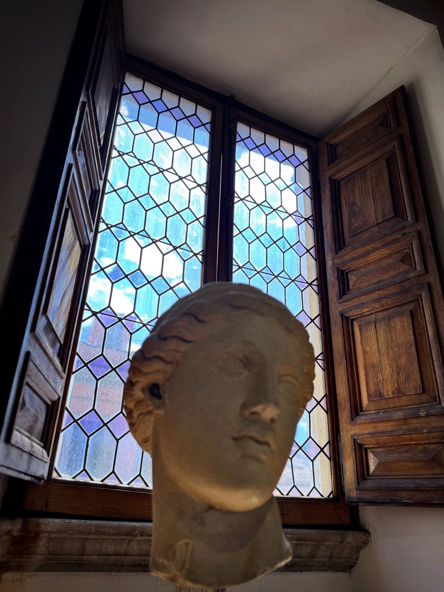 #WindowsOnWednesday Museo di scultura antica Giovanni Barracco #Roma #Rome