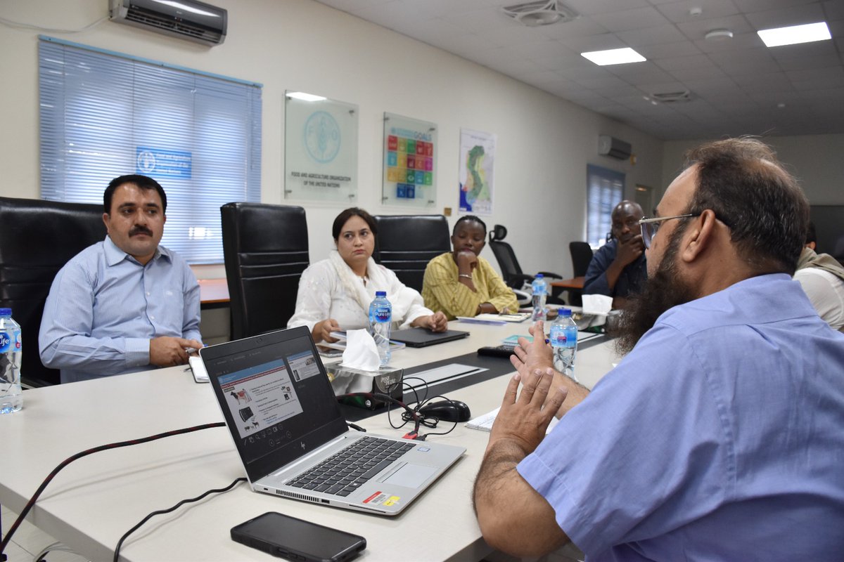 FAOPakistan's tweet photo. FAO &amp; @WFPPakistan teams had a joint session at FAO’s office on their new @@USAID_Pakistan supported project for flood-affected communities in Sindh. Implemented in Shaheed Benazirabad, it includes emergency livestock support &amp; training for livelihood diversification. https://t.co/ygLax5N0wv