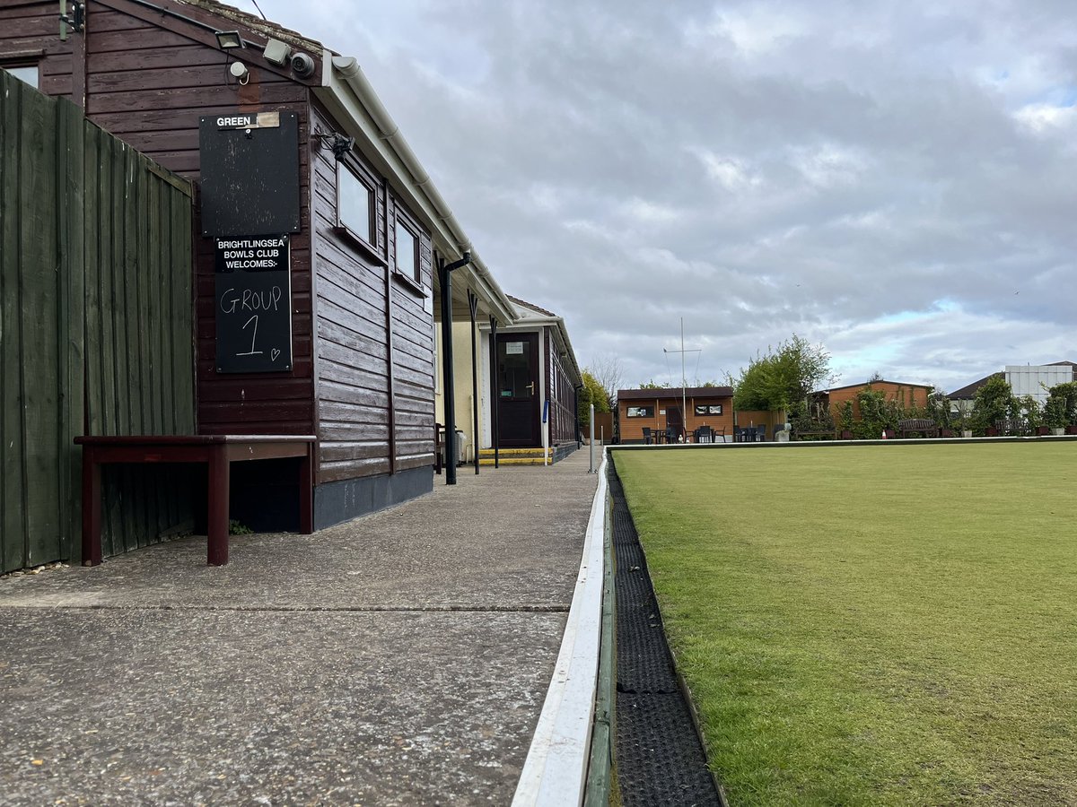 The Brightlingsea Bowling Club Green Opens Today Wednesday 24th April @ 12pm 🕺

Our Greenkeepers have worked hard to get our Green ready for the season and we thank them all 👍❤️

Thanks to our maintenance team also for ensuring the club house looks amazing 🤩 

Let’s GO 💪