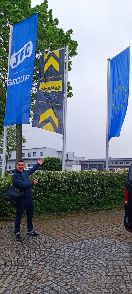 Samedia_Int's tweet image. 🌟 Exciting Announcement! 🌟

ASIA &amp;amp; PACIFIC: SAMEDIA ready for Take-Off!!! 🛫

We are thrilled to introduce Mr. Olivier COURTY, our new Export Manager for Asia &amp;amp; Pacific markets! 

You can contact him directly at olivier.courty@samedia.com
#samedia #diamondtools #shoxx