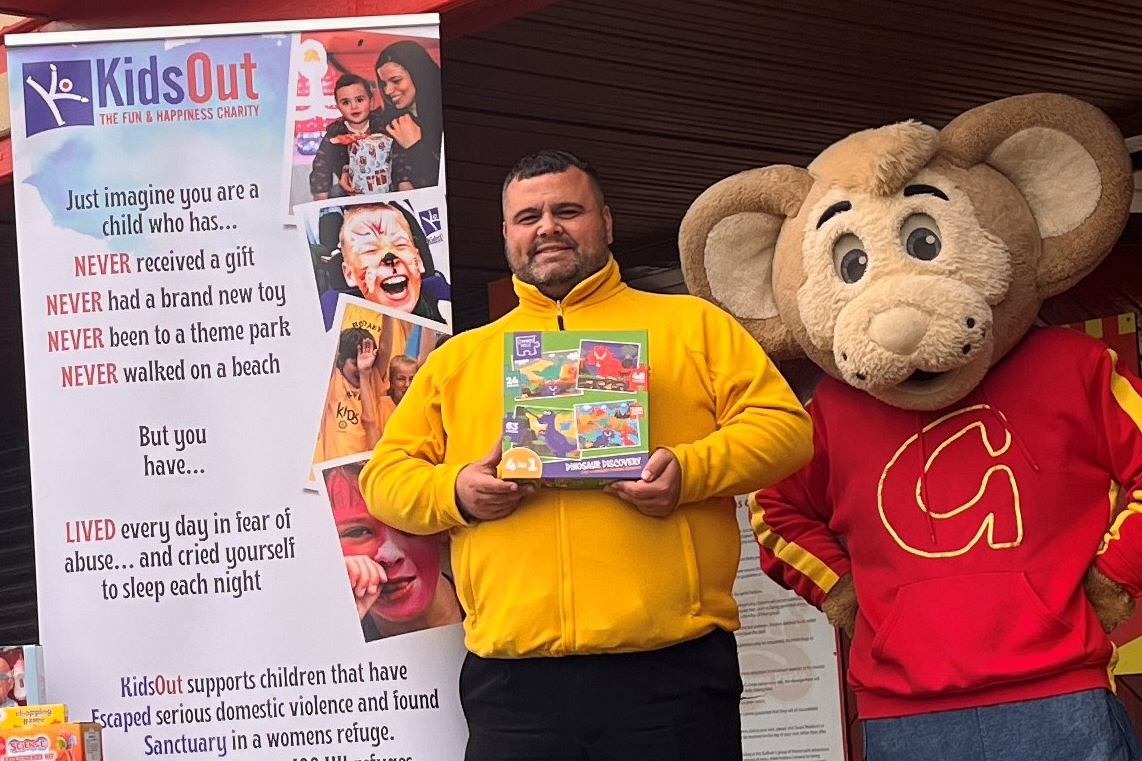 Join @gulliversfun #MiltonKeynes for their Toy Bank weekend in aid of Kids Out! For the weekend of 27th & 28th April, a donation of one new toy per family will reduce the ticket price from £22 to just £14 for both adults and children 🤩 More and book: destinationmiltonkeynes.co.uk/news/gullivers…