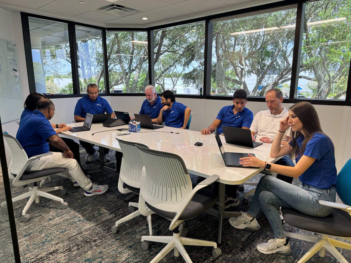 DataCore's tweet image. 🚀 #DataCoreHackathon is underway! Teams are crafting pioneering solutions, with project judging and Audience Choice voting happening today. Looking forward to innovative outcomes! 🌟🏆

#TechInnovation #Coding #EngineeringBreakthrough #DataCore #HackathonChallenge