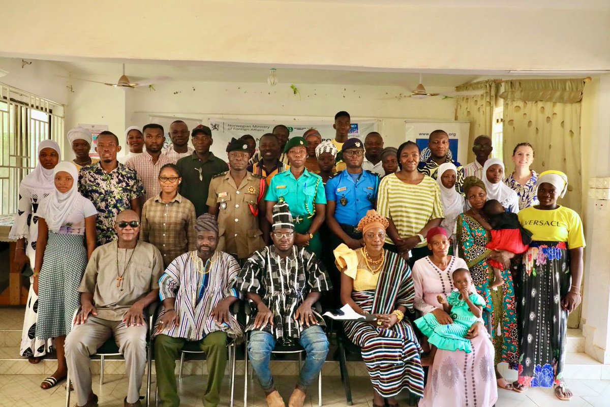 Inclusive engagement is vital to prevent #ViolentExtremism We continue our community engagement in Sissala East, Upper West Region🇬🇭. Capacities of various community members have been built to improve engagement between civilians & security agencies to prevent #ViolentExtremism.