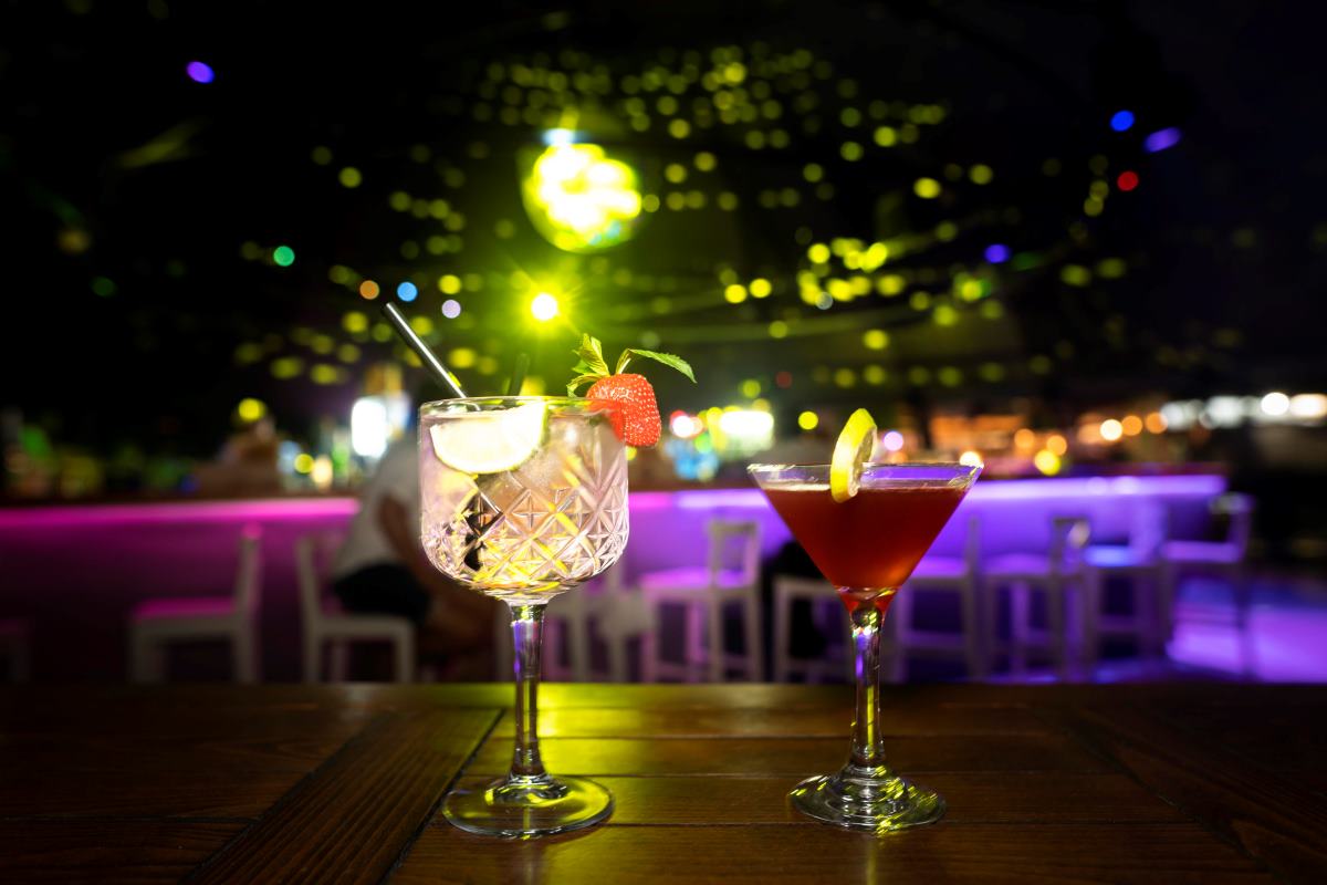 8 Best Bars in Leicester Square For a Perfect Saturday Night Fun
londonevening.co.uk/bars-in-leices…
#LeicesterSquare #NightFun #Destination #Cocktails #Rooftoof