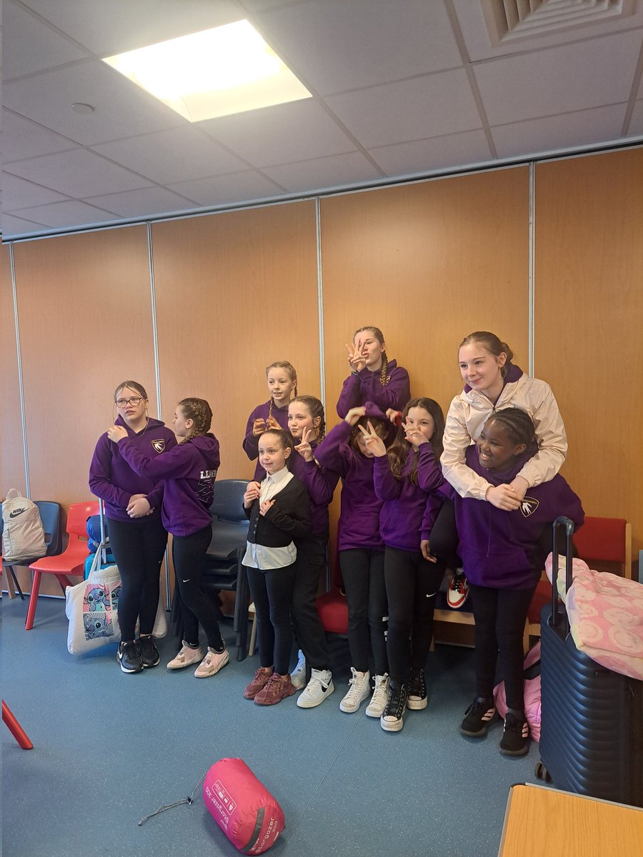 Miss Stevenson tweet media