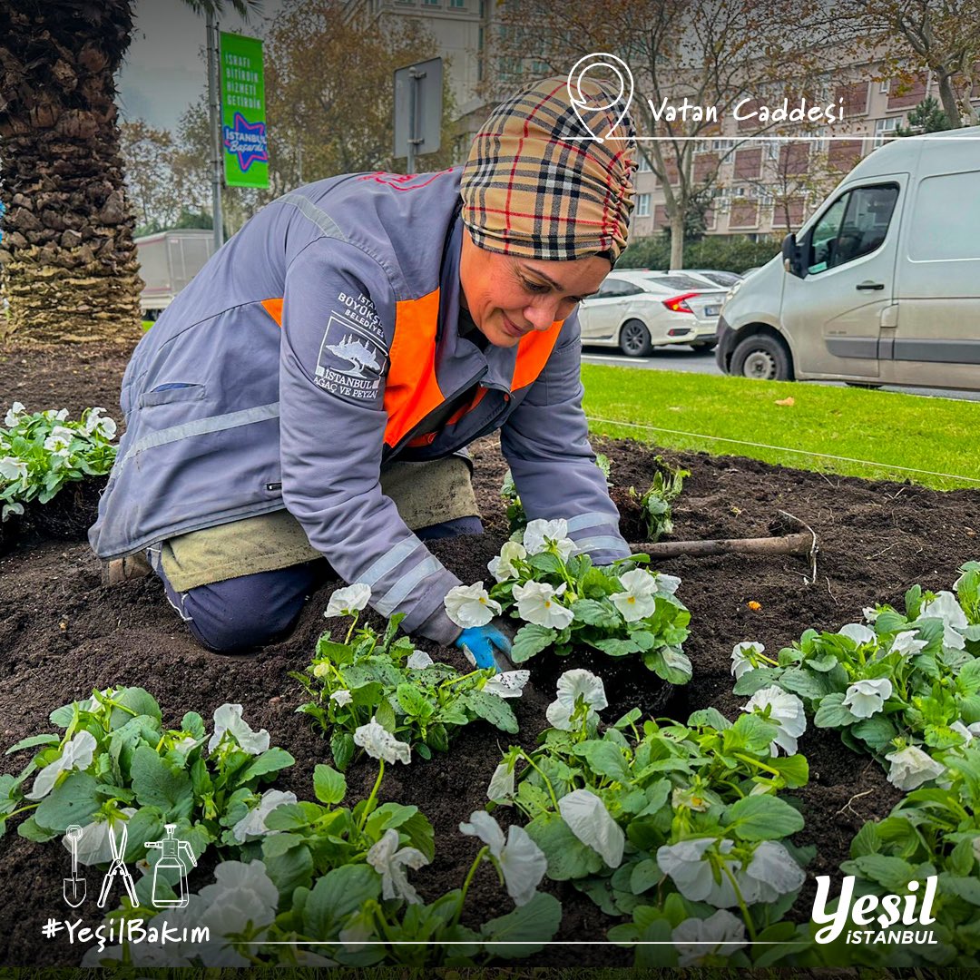 İstanbul’un her yerinde bakım onarım çalışmalarımıza devam ediyoruz. 🙌🏻 🌳Çırpıcı Şehir Parkı 🌳Orgeneral Nafiz Gürman Parkı 🌳Vatan Caddesi Temiz, düzenli ve keyifli yeşil alanlar #BirlikteMümkün 🌍💚 @istanbulbld #yesilistanbul