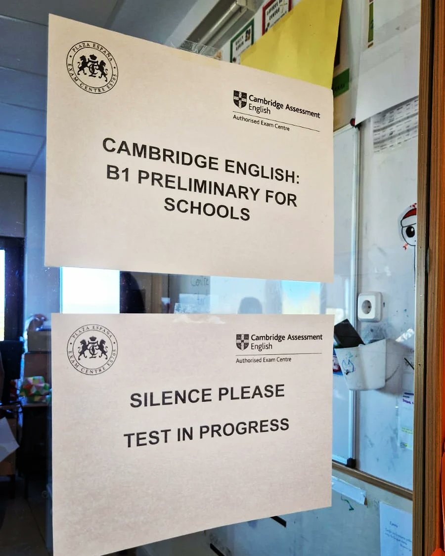 CeipFontan's tweet photo. Suerte para nuestros chicos y chicas de 6° de primaria que realizan hoy las pruebas de los niveles A2 y B1 de Cambridge 🤞🍀
@CambridgeEngSP #ceipfontan #montecarnelo #bilingüismo #english https://t.co/Ne6idHzbkL